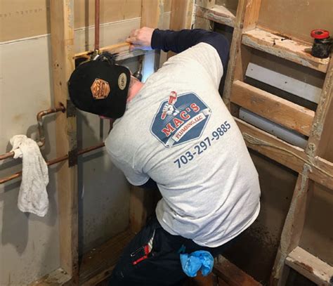 urgent plumber near me|emergency plumbing services near me.